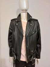 Cargar imagen en el visor de la galería, CAZADORA NAPA