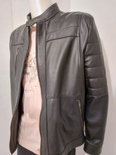 Cargar imagen en el visor de la galería, CAZADORA NAPA