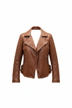 Cargar imagen en el visor de la galería, Cazadora Cognac - Fondo Blanco Ghost Mannequin
